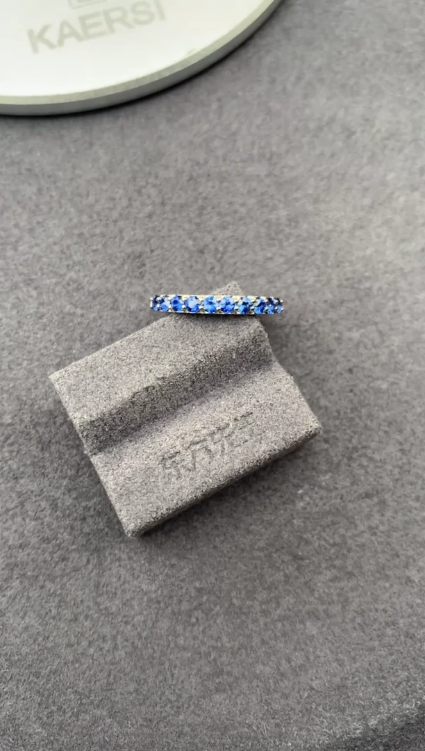 戒指蓝宝石18K金镶嵌0.3ct蓝宝石  定制  FH
