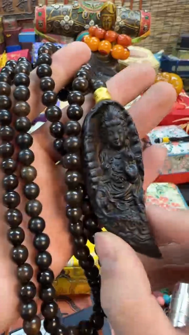 【闪购商品】滴血莲花菩提吊坠扎西当天订单当天直发如图所示