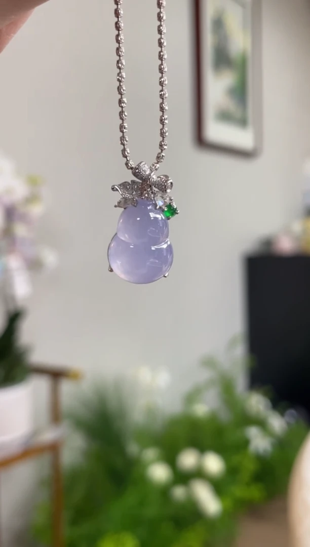 吊坠(不含链)18K金镶嵌翡翠A702|29800