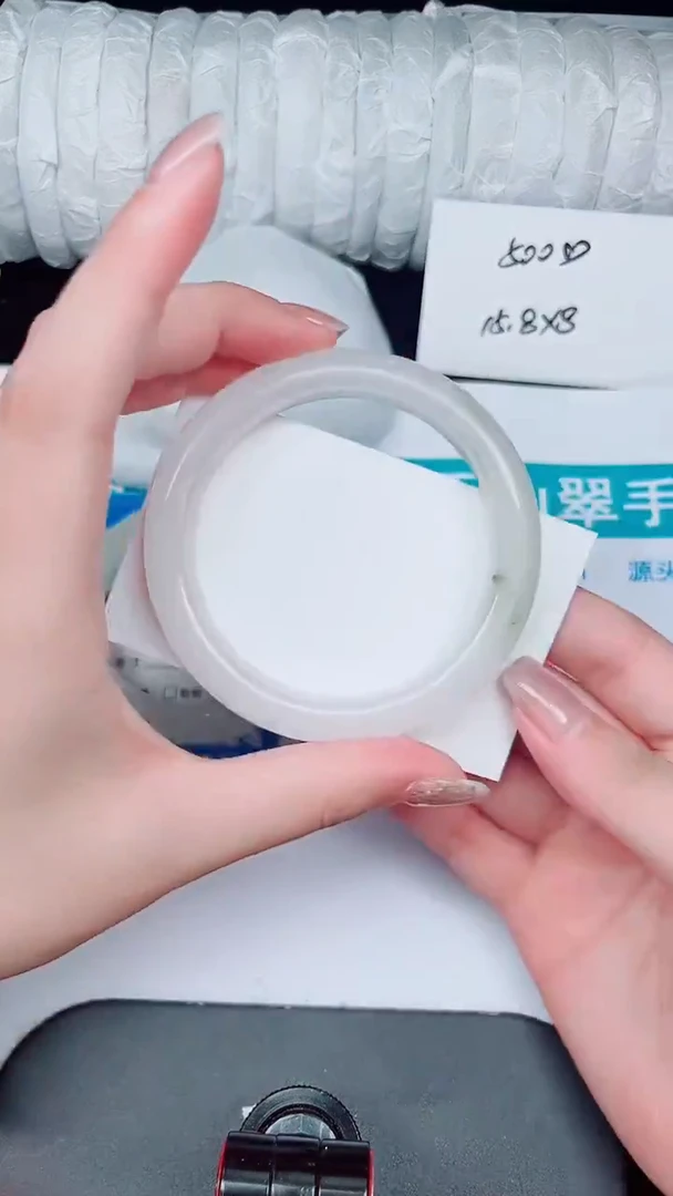 未镶嵌手镯石英质玉64-57/58