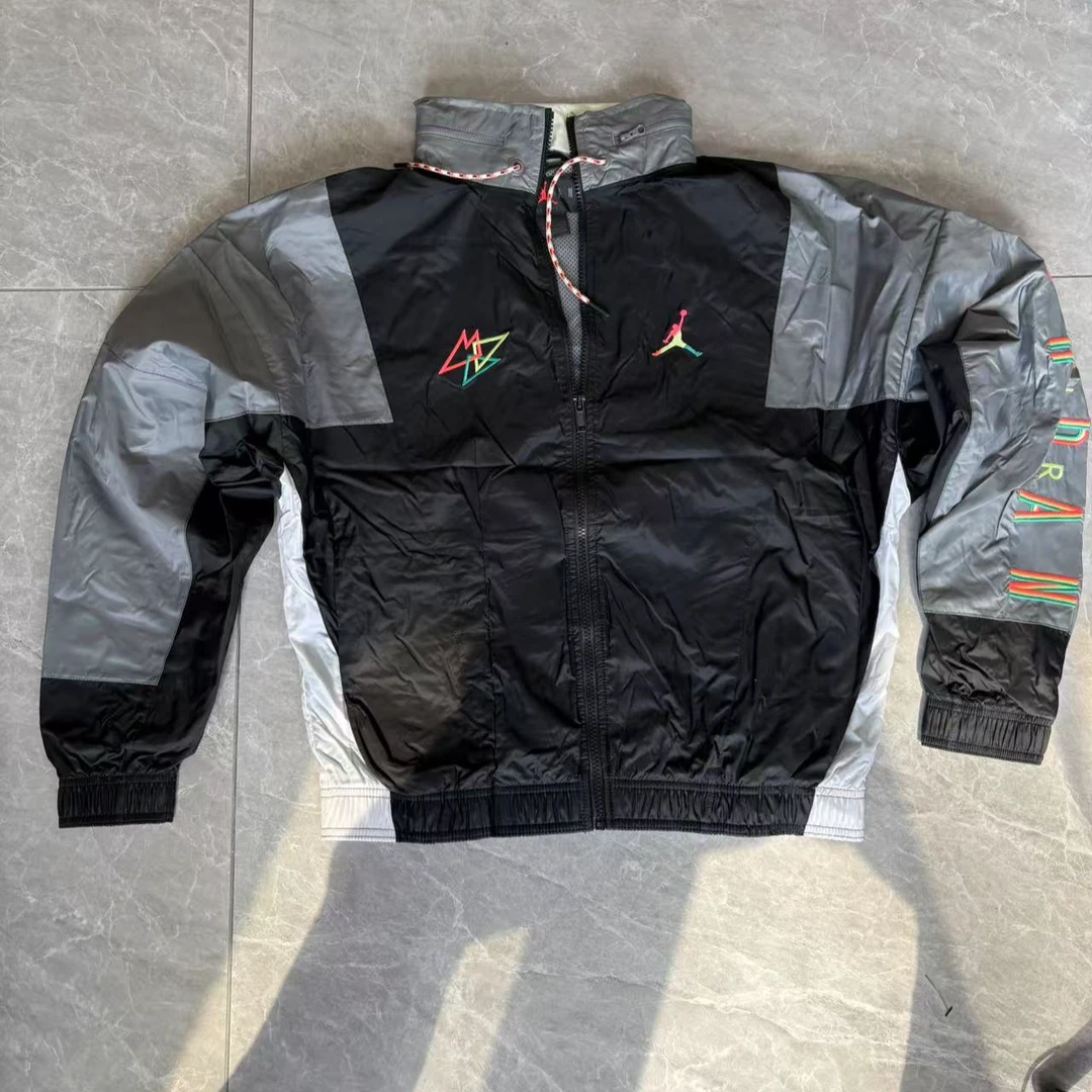 瑕疵款LI-Nike Jordan SportDna刺绣Logo拼色运动梭织夹克 黑色39
