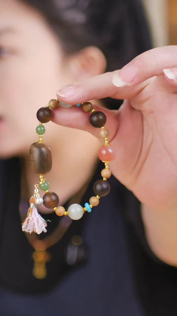 玛瑙/玉髓手串未镶嵌（星系白奇楠单圈）