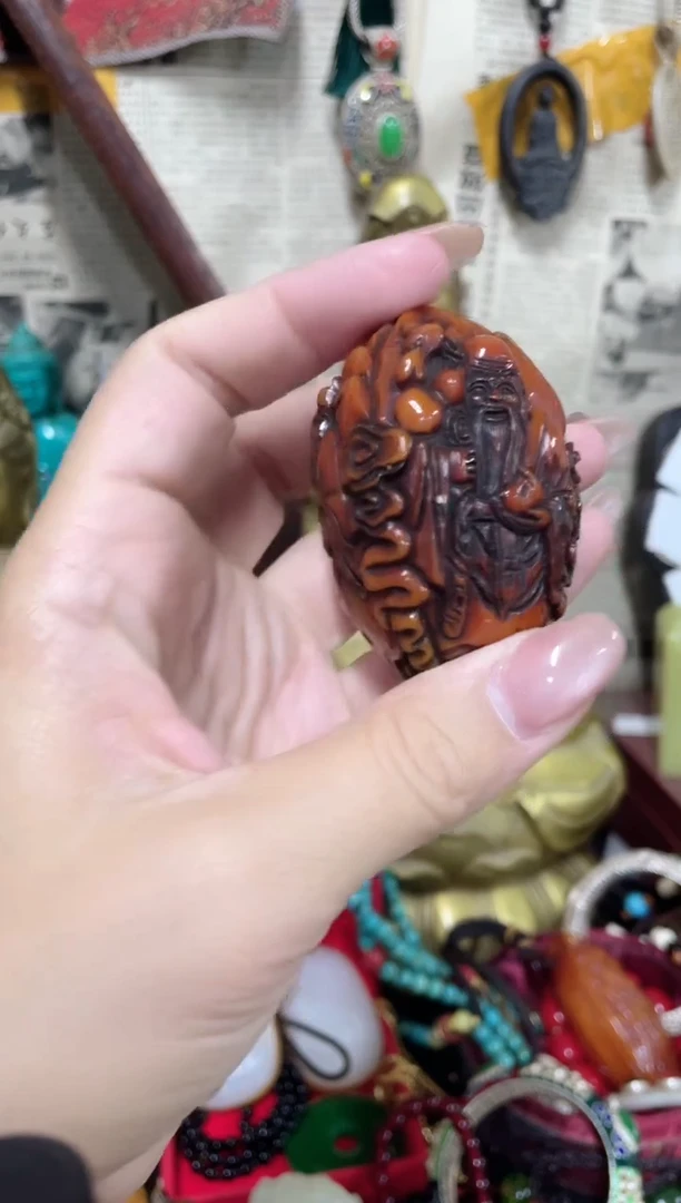 未镶嵌蜜蜡裸石主播推荐主播推荐