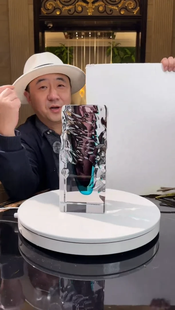 【闪购商品】摆件AJ1010094时间的边缘花器