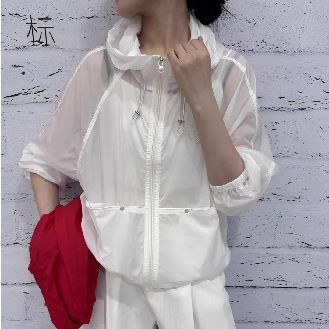 2025上衣轻薄透气连帽防晒衣外套女时尚百搭宽松休闲皮肤衣潮薄款