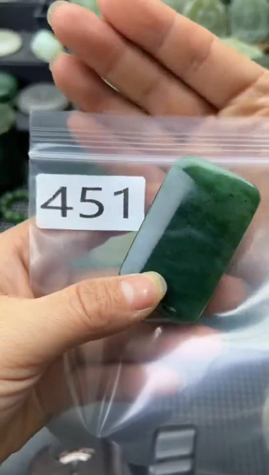 未镶嵌和田玉珠宝半成品牌子