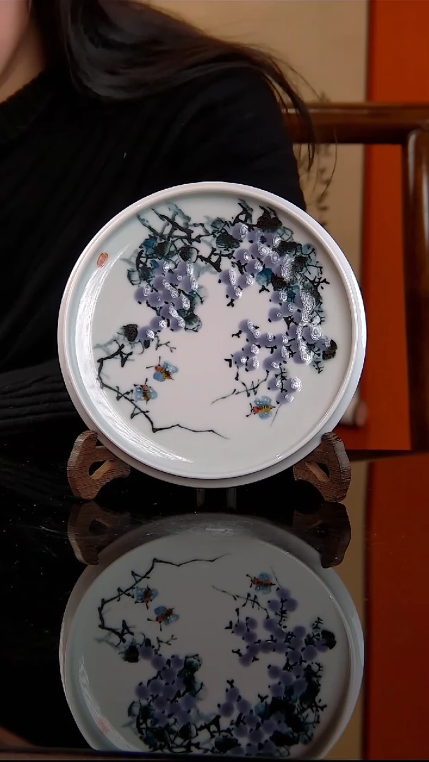 李华手绘釉中五彩葡萄壶承