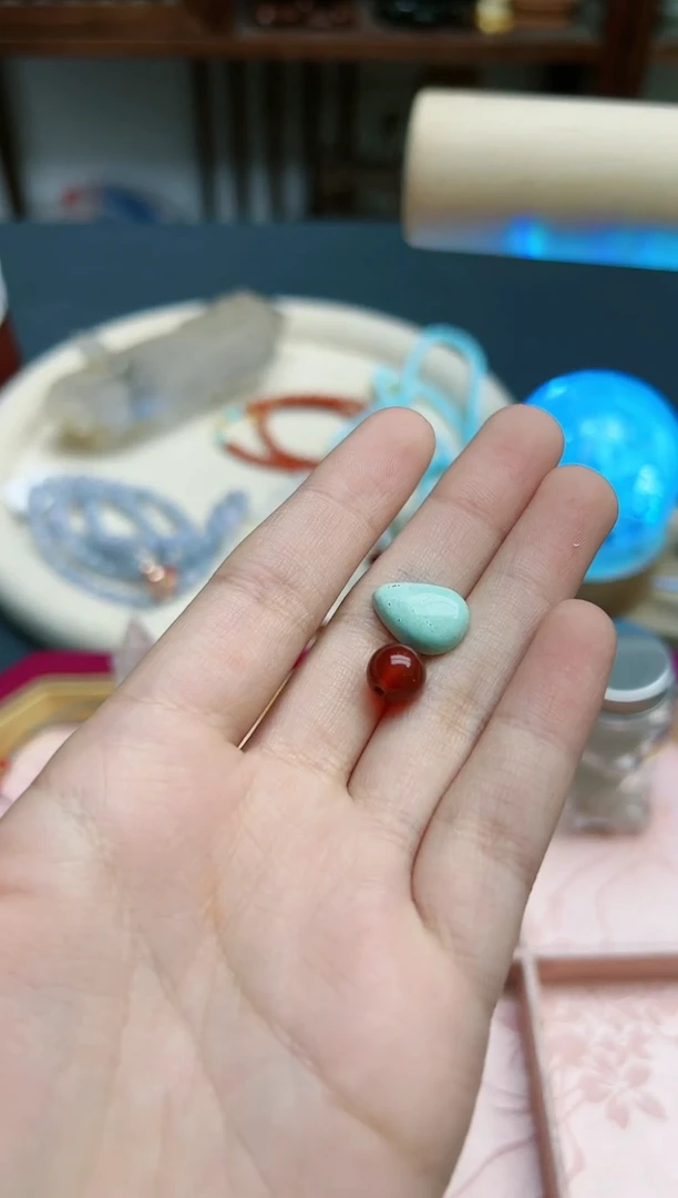 【闪购商品】玛瑙/玉髓配饰未镶嵌玛瑙水滴配饰*1 ZD