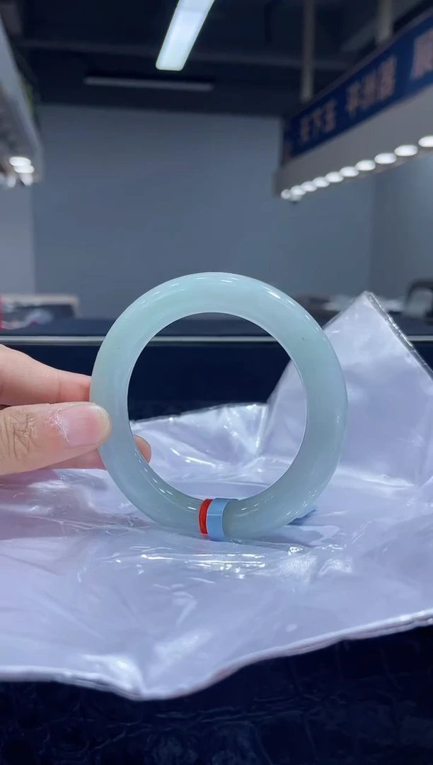 未镶嵌手镯翡翠9