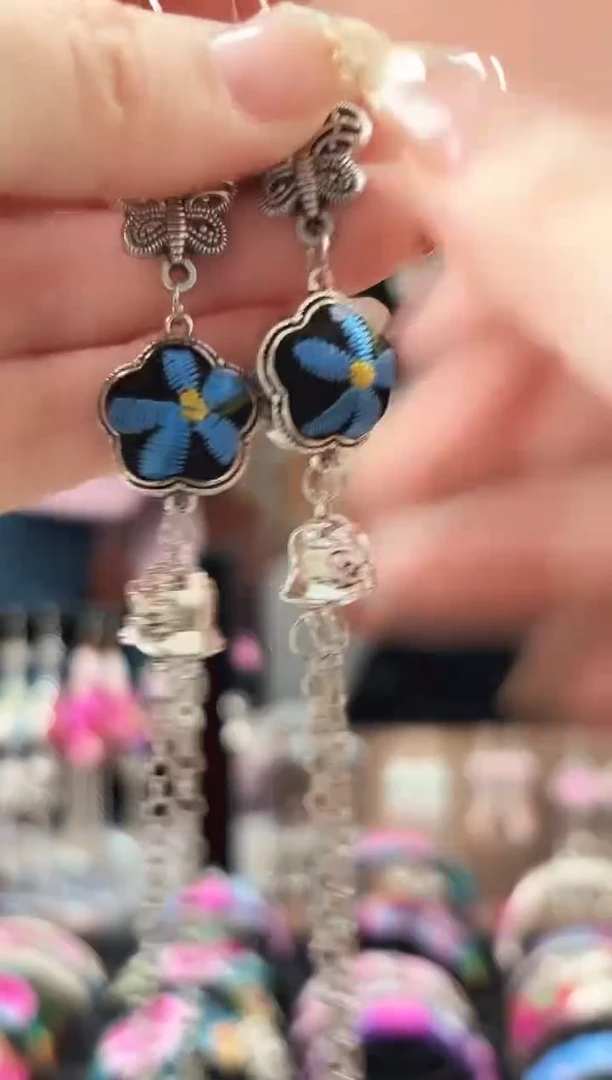 织绣艺枝独绣手工饰品24