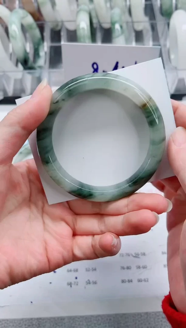 【闪购商品】石英质玉手镯未镶嵌A380-58