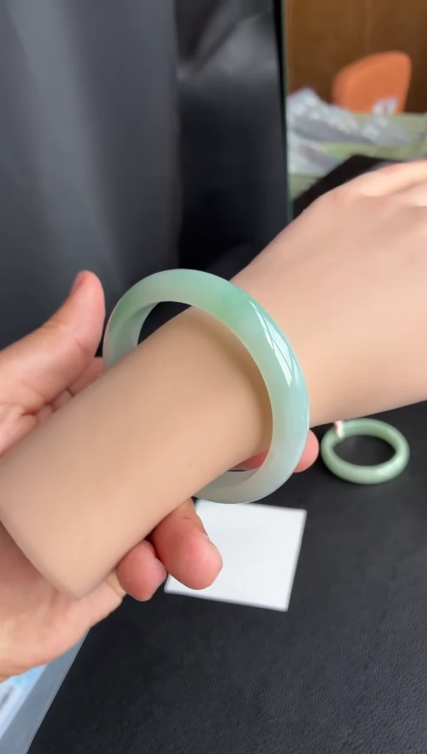 未镶嵌手镯翡翠14号59.5*12*8正圈