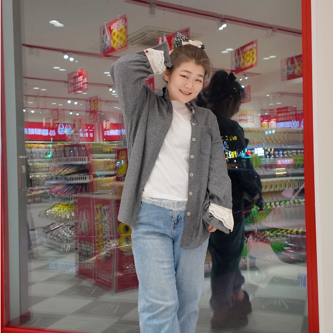 大博姐灰色蕾丝袖薄毛呢衬衫外套时尚百搭潮流时尚