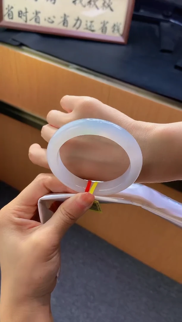 未镶嵌手镯翡翠- T13圈口 55.6