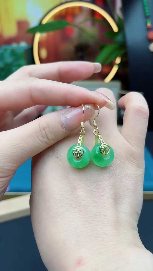 石英质玉（非洲翠）银S925镶嵌耳饰新1