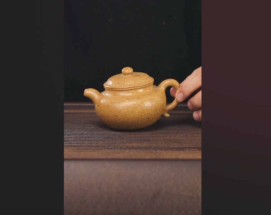 230cc顾氏手工紫砂顾氏手工紫砂