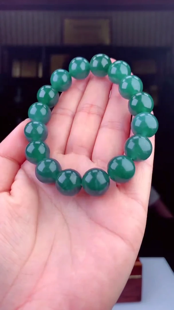 【闪购商品】翡翠颈饰未镶嵌天然A货翡翠（拍一发二)