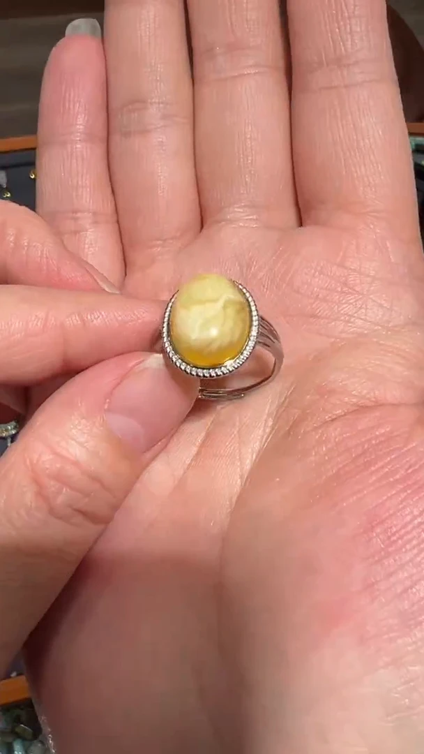 【闪购商品】琥珀戒指银S925镶嵌琥珀