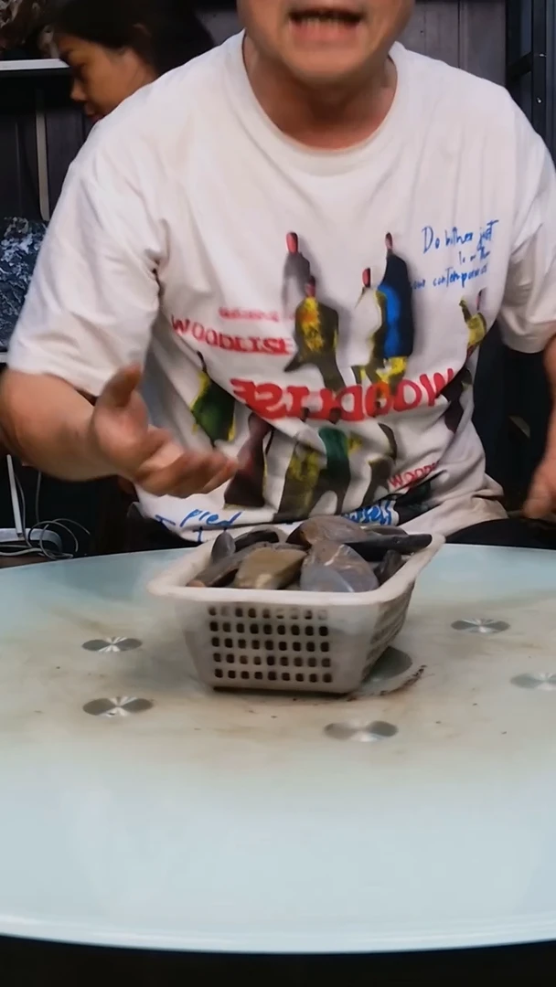 木随机发货一筐溪流石4斤9.9