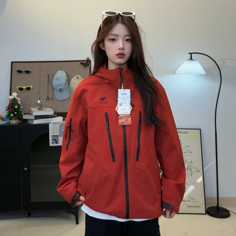【阿丽屯骆驼】春秋季科技新款户外运动冲锋衣情侣户外登山徒步防水
