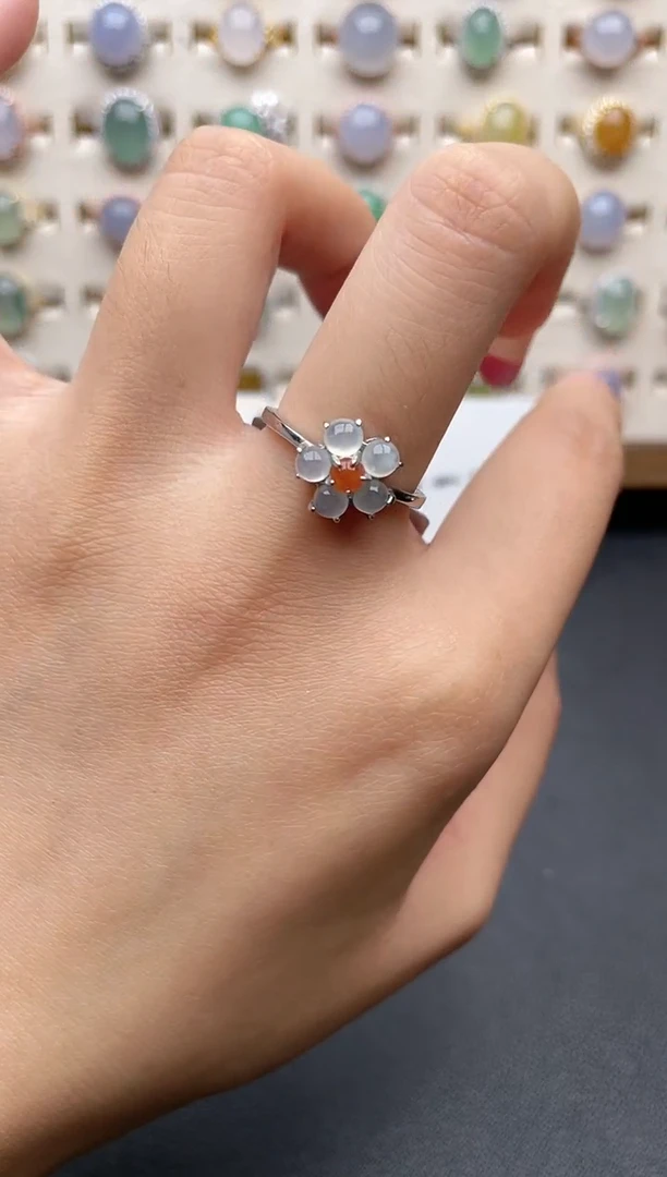 【闪购商品】翡翠戒指银S925镶嵌一物一证一礼盒