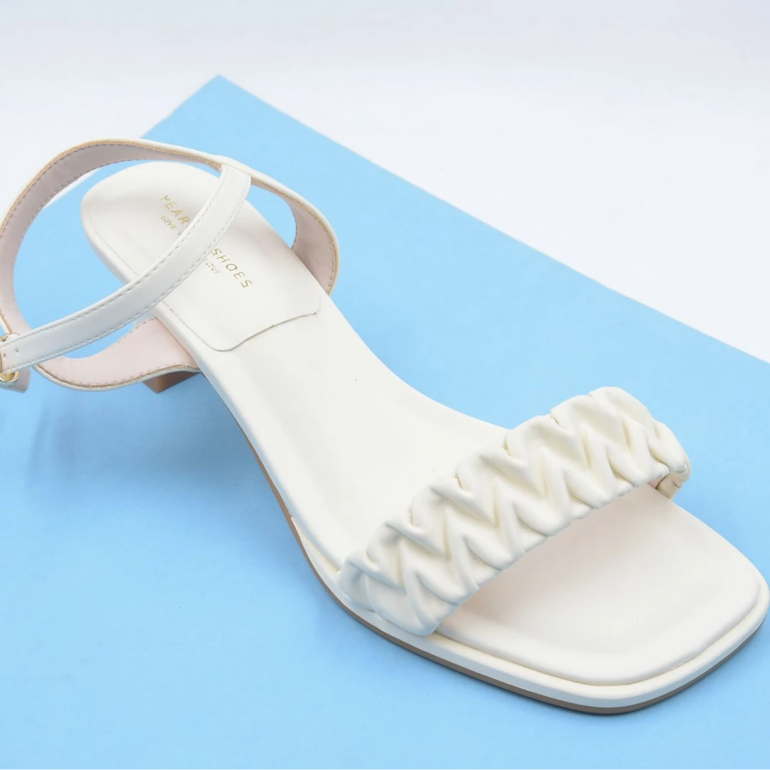 S451GL04327U旧鞋别丢-三月来换购，女士简约通勤百搭时装凉鞋