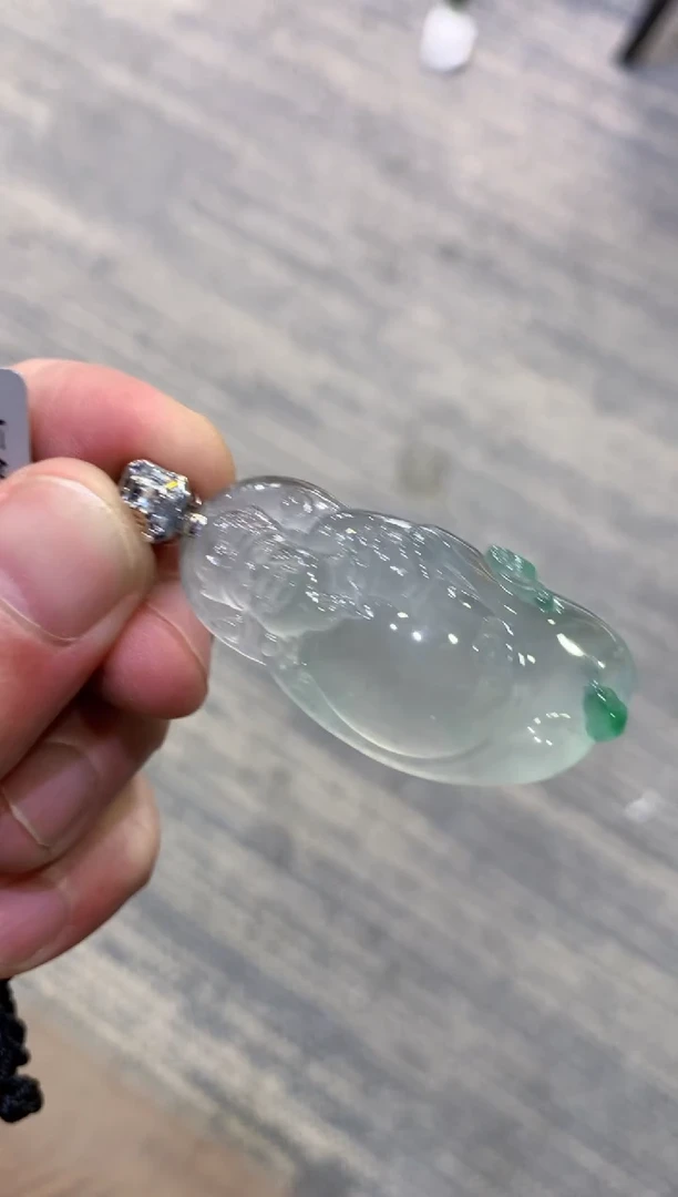 颈饰未镶嵌翡翠天然A货翡翠