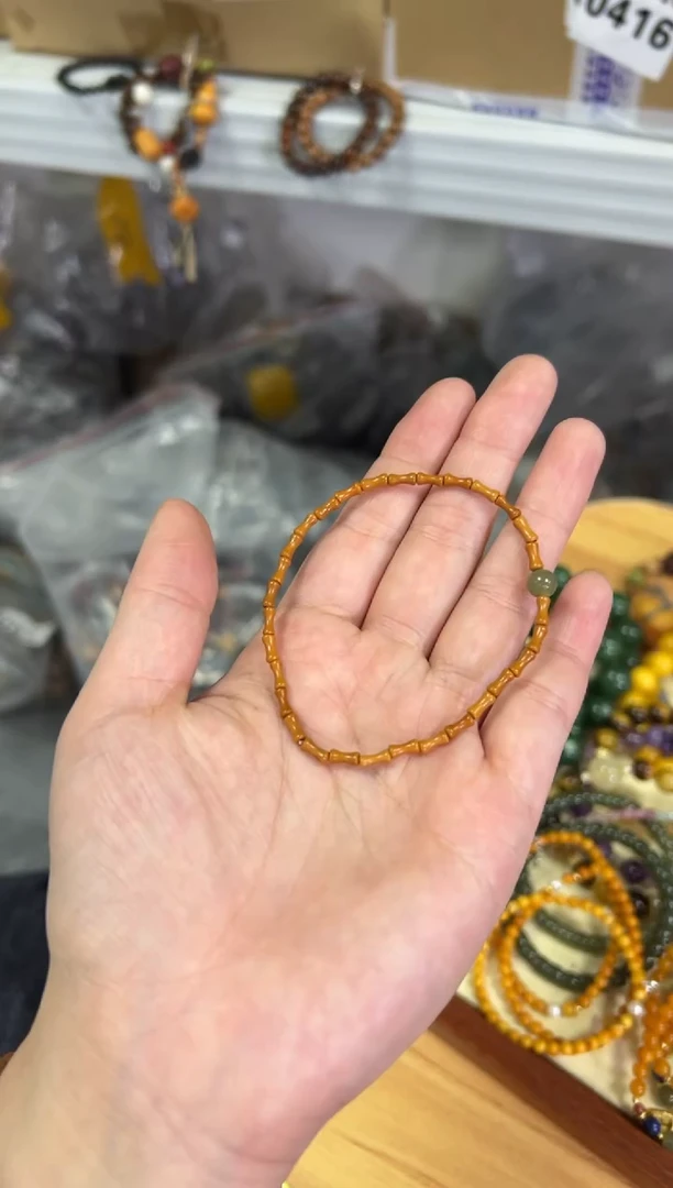 【闪购商品】橄榄核手串未镶嵌橄榄核竹节和田玉款单圈手链