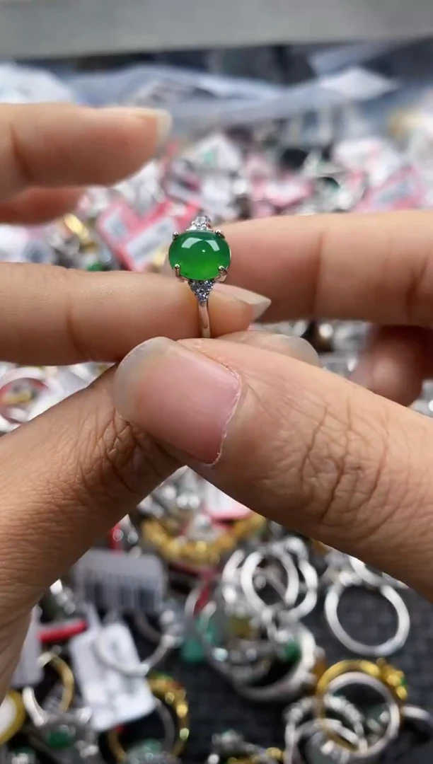 银S925镶嵌戒指翡翠666            10