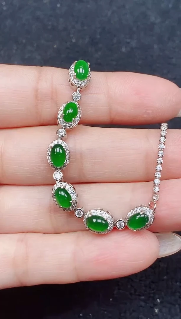 颈饰未镶嵌翡翠天然A货翡翠，保A保真