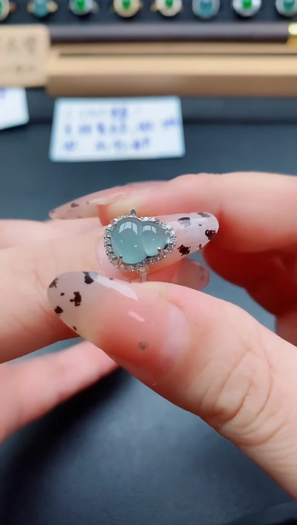 银S925镶嵌戒指翡翠1