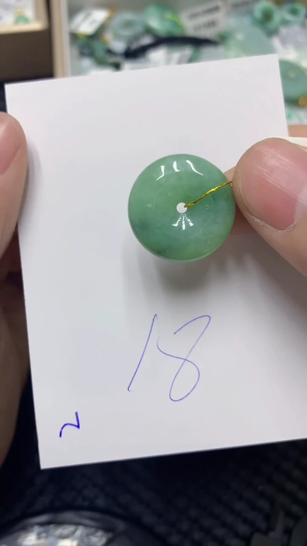 颈饰未镶嵌翡翠缅甸A货翡翠
