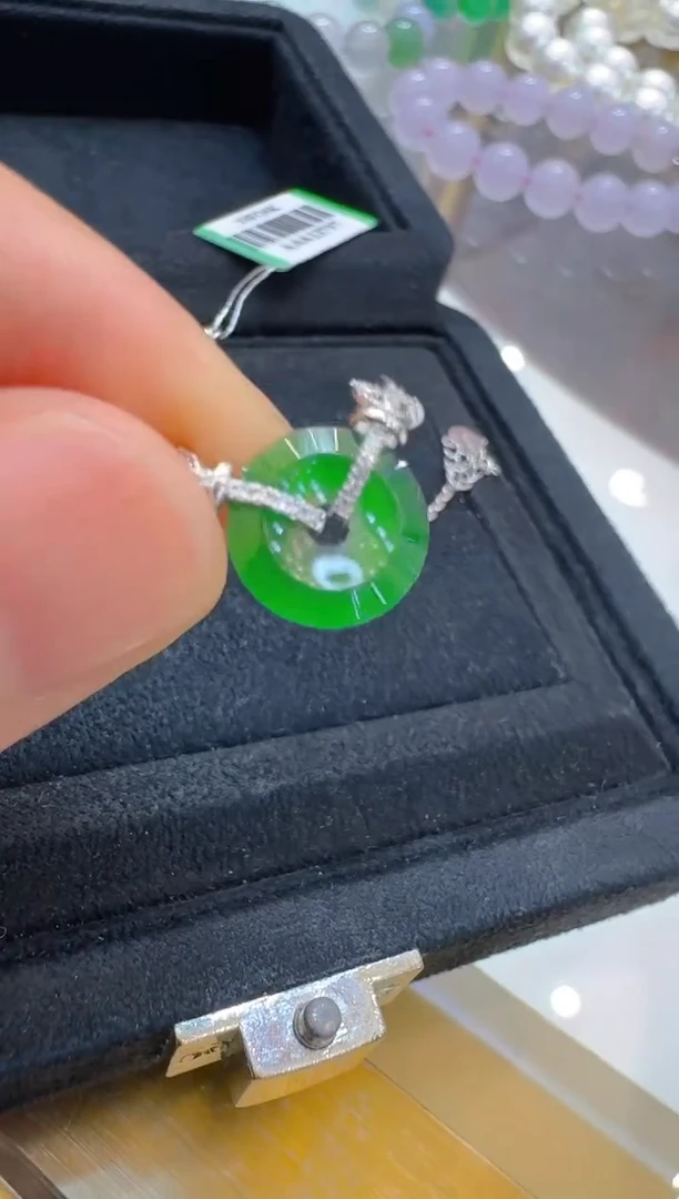 18K金镶嵌手链翡翠多样性团购发一件