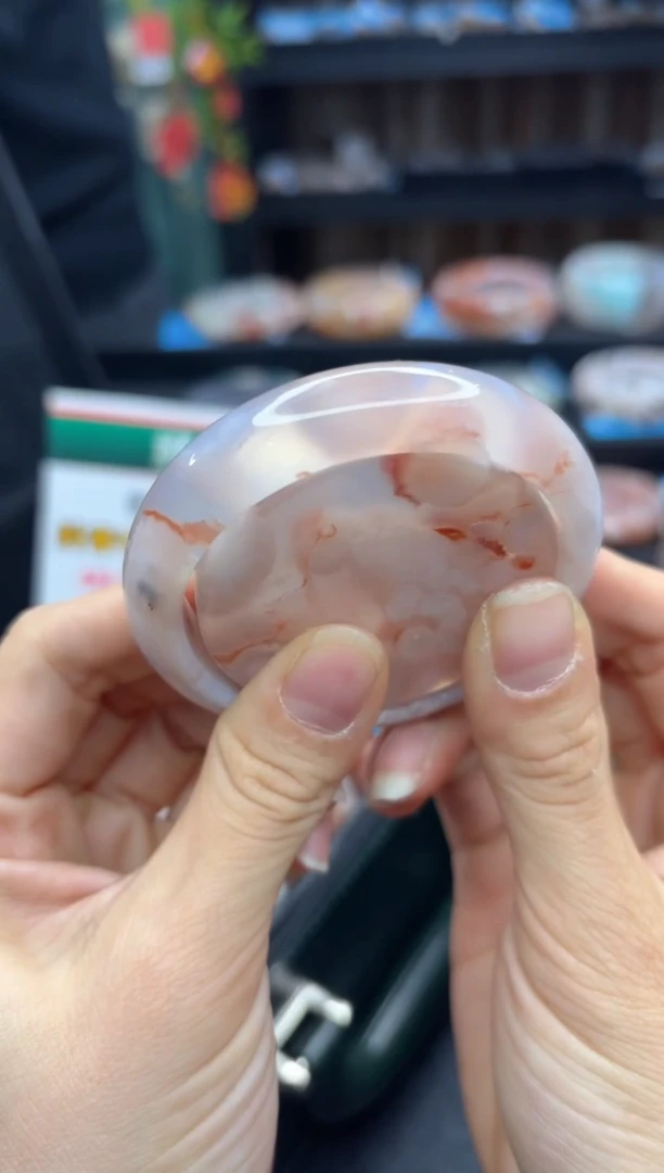 【闪购商品】石英质玉手镯未镶嵌498（53圈贈送鐲心）