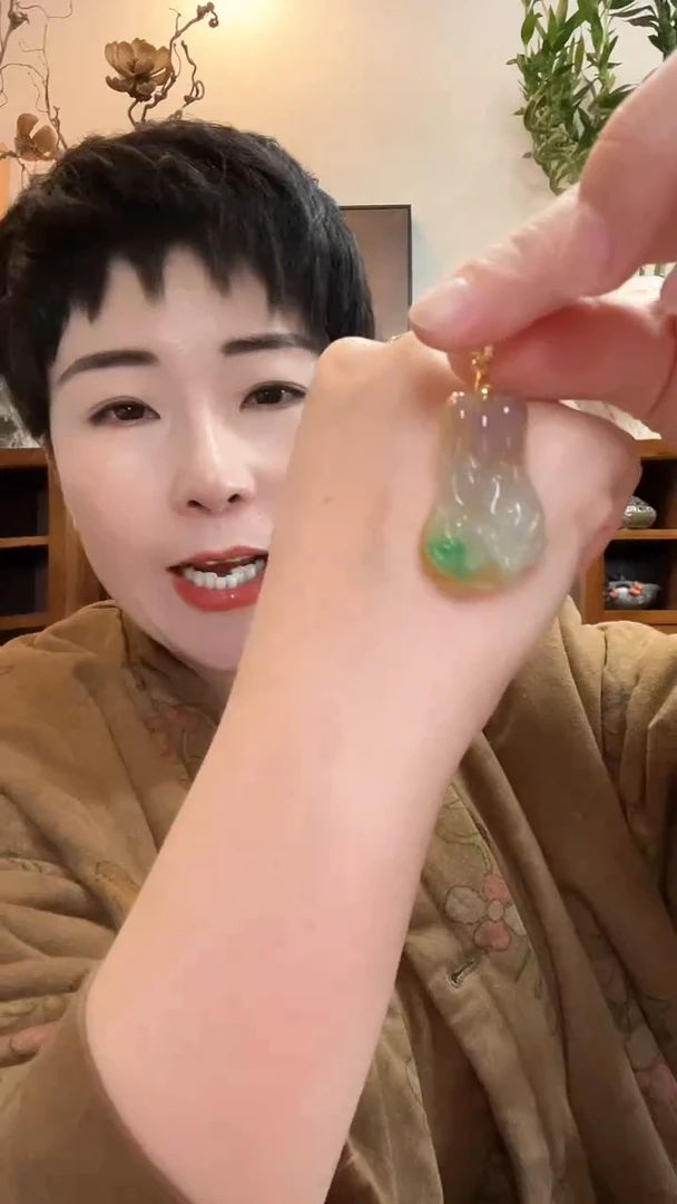 吊坠(赠链)未镶嵌翡翠多样性发货061