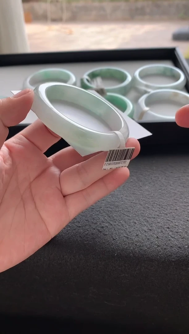 未镶嵌手镯翡翠54.8正圈Y2782买断