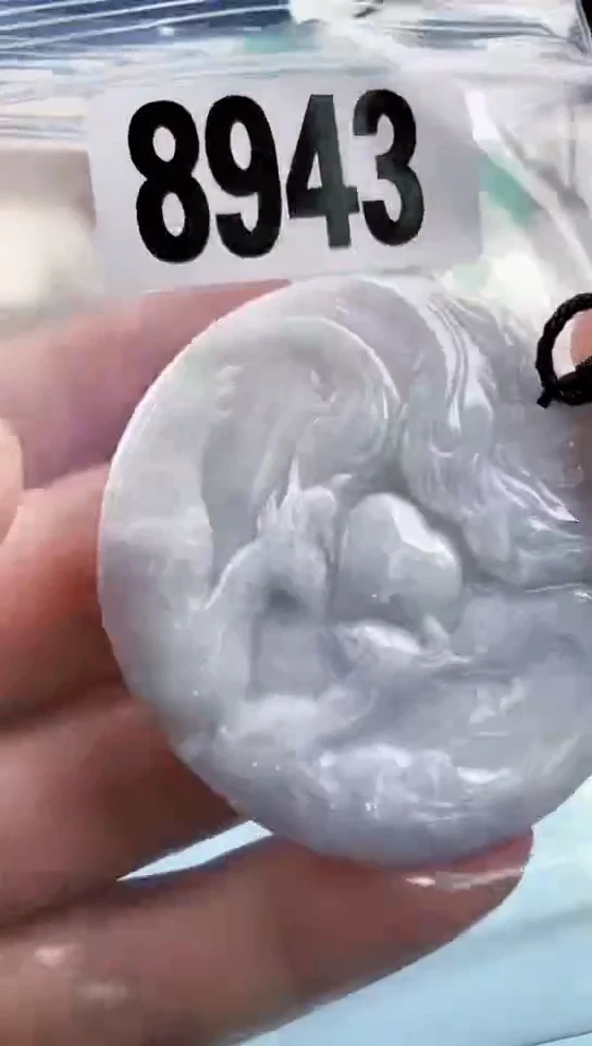 【闪购商品】翡翠挂件未镶嵌天然翡翠吊坠挂件