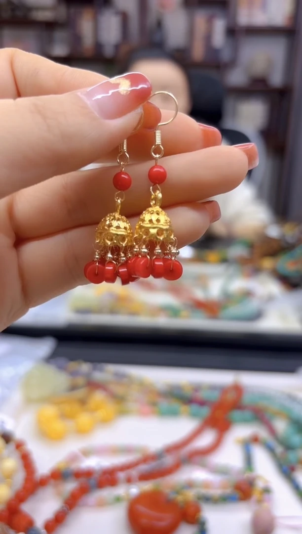 【闪购商品】玛瑙/玉髓耳坠14K金镶嵌E677