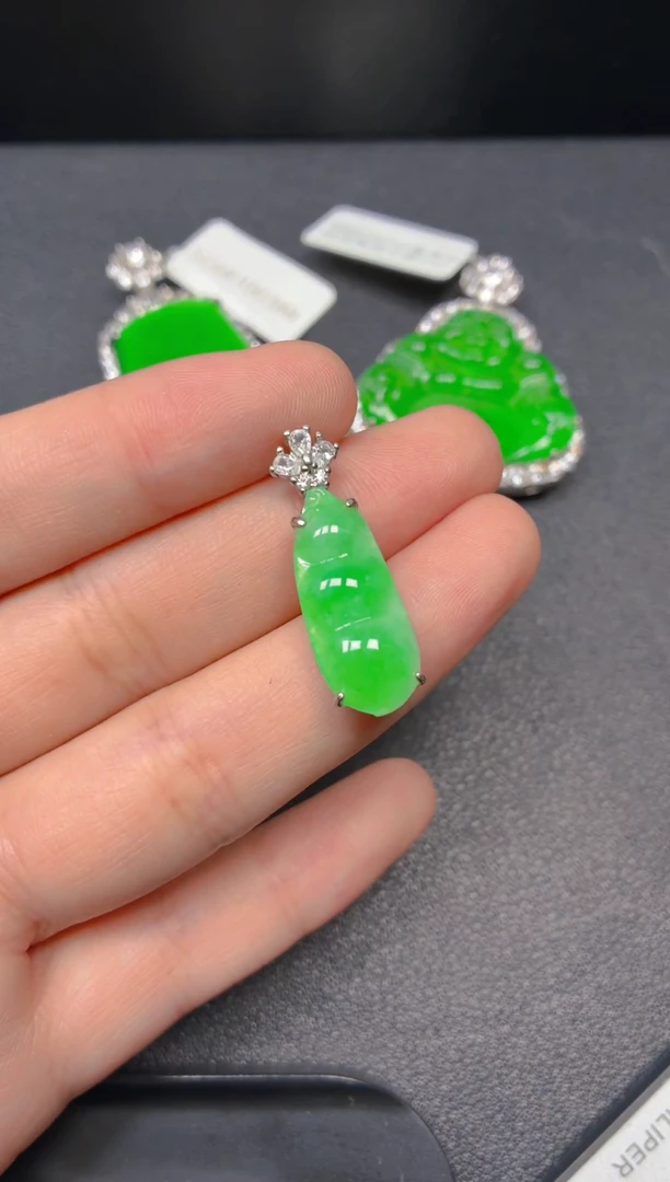 颈饰银S925镶嵌翡翠1