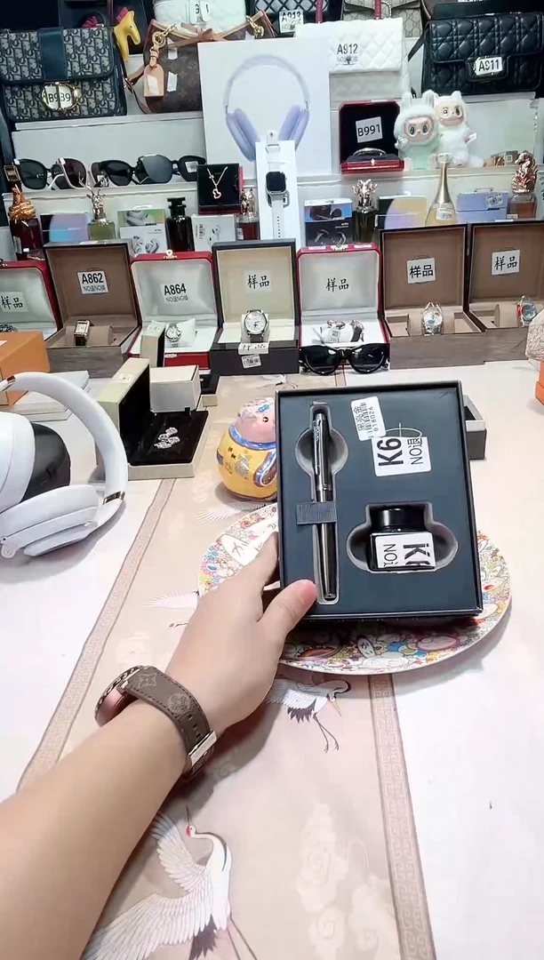 瓷片瓷器 库房到期 全部地板价@@1