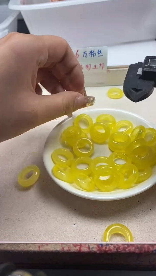 【闪购商品】蜜蜡颈饰未镶嵌w907蜜蜡大跑环二代*2个