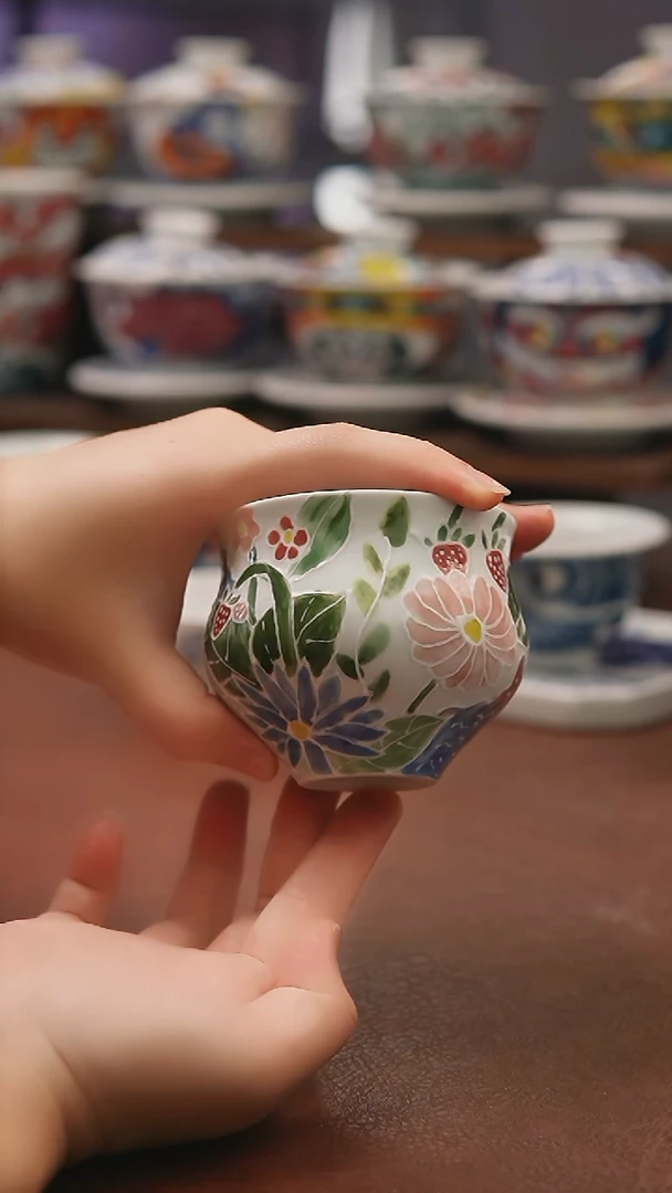 昨明 （福利价格）万花大肚杯