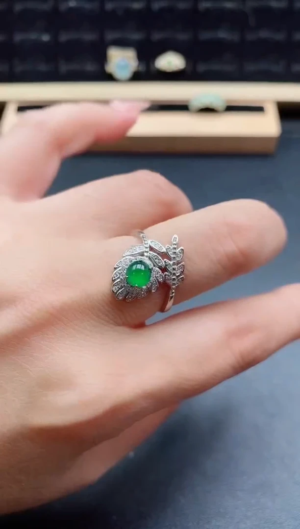 银S925镶嵌戒指翡翠1