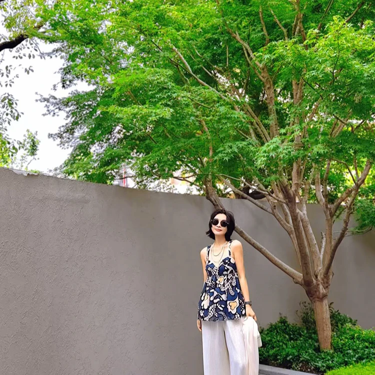 PENNYPENG彩绘画夏季新款度假小众百搭洋气休闲慵懒风吊带背心