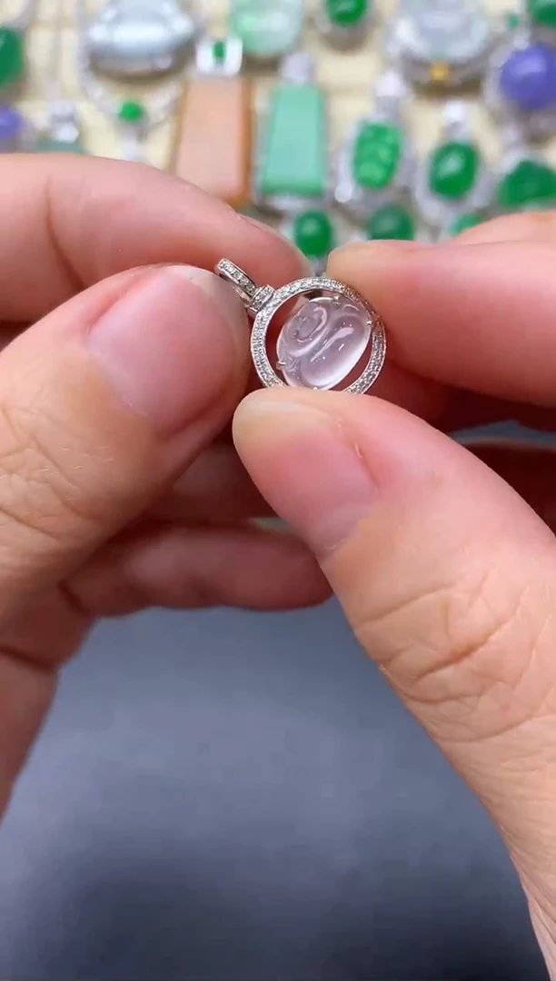 颈饰18K金镶嵌翡翠177-中国好珍宝