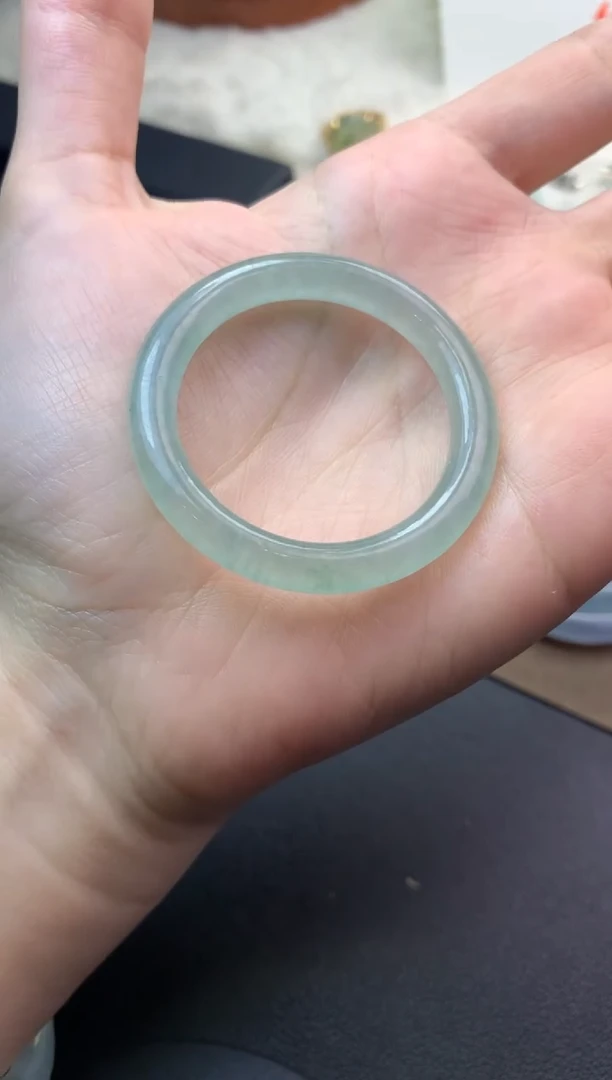 未镶嵌定制翡翠毛货