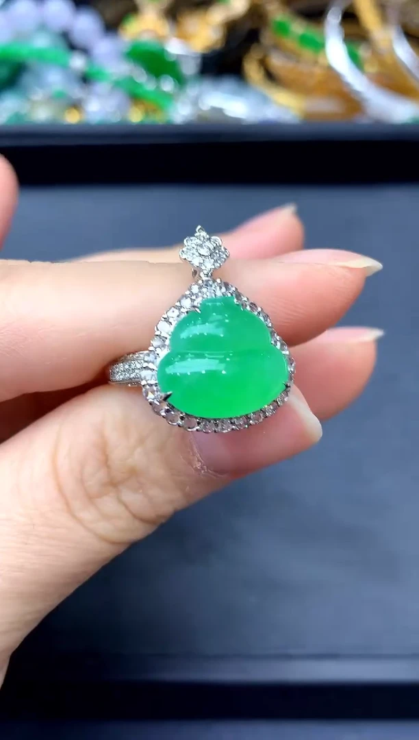 18K金镶嵌戒指翡翠456 -中国好珍宝