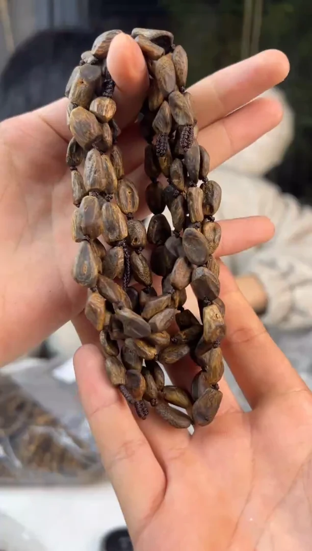 沉香手串CSD-18D沉水树丁多圈多样性发一
