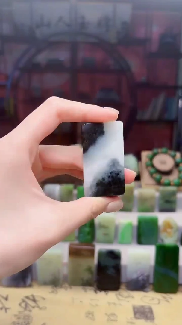 未镶嵌独山玉颈饰39