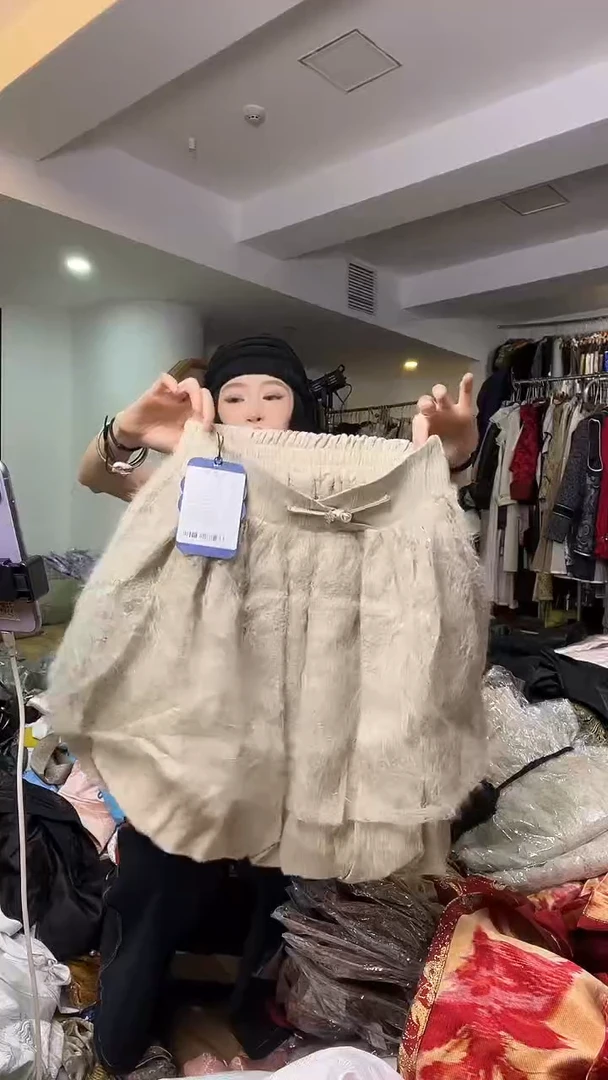 半身裙       M码       80-110斤（福利）